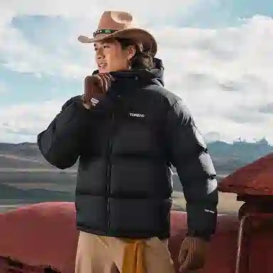 探路者 简约潮流时尚户外运动百搭面包羽绒服 男款