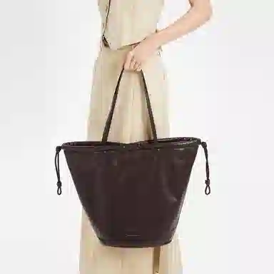 CHARLESKEITH ck CreamChocolate