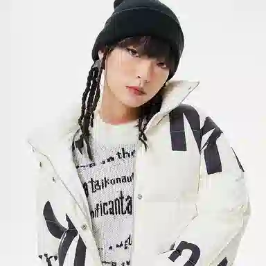 美特斯邦威 国潮立领短款撞色防风保暖羽绒服 女款