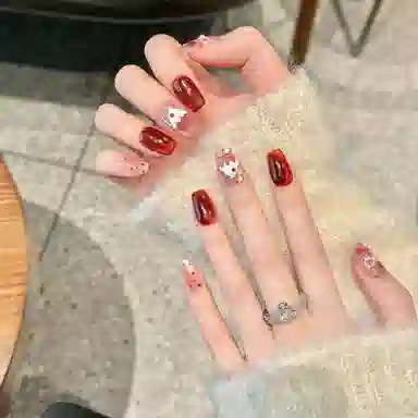 凡泽 草莓蛋糕纯手工  穿戴甲 短梯酒红色跳色 猫眼