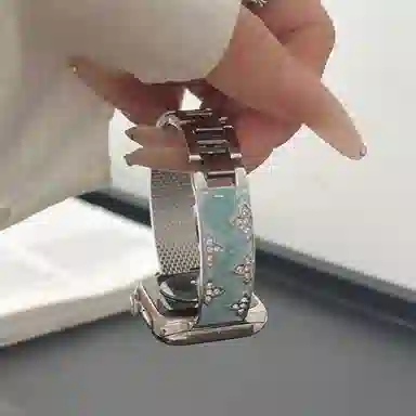 潮流腕 表带 苹果适用 金属材质 镶钻鎏金可调节表带三叶手镯夏日男女通用