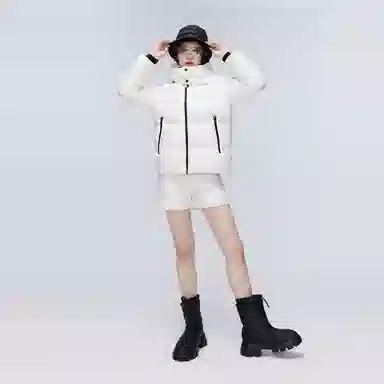 CNY 70090