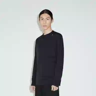 速写 圆领长袖套头时尚休闲毛衣 男女同款