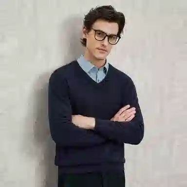 EMZ V-Neck Wool Sweater