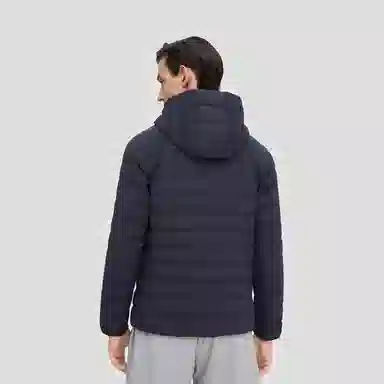600