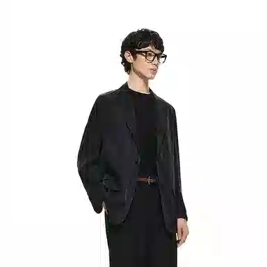 速写 压皱设计优雅商务休闲舒适西装 男款