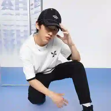 HLA JEANS T