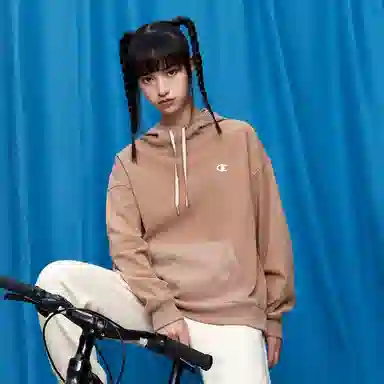 Champion FW22 Women'S Athletics C-Logo