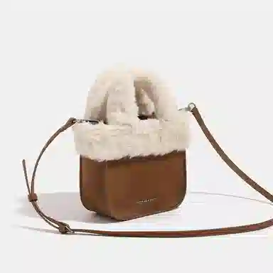 MINLUBAOLUO Chestnut Suede Shoulder Bag