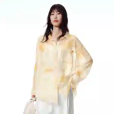 太平鸟 宽松主题印花翻领长袖衬衫 女款