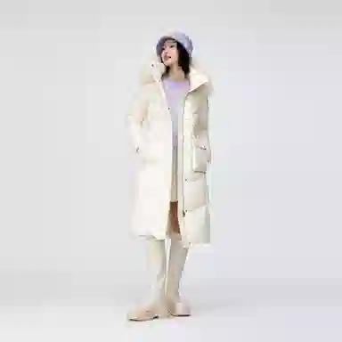 波司登 长款过膝时尚保暖收腰羽绒服 女款