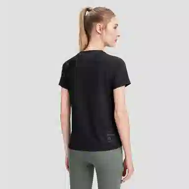 DESCENTE WOMENS TRAINING TOUGH T