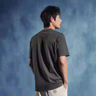 SEVEN T