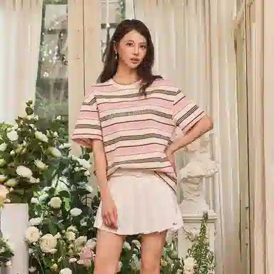 Three Quarters logo T