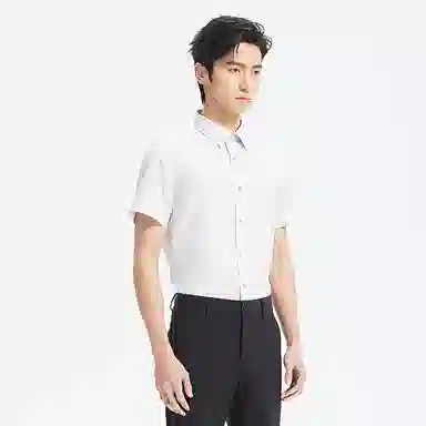 利郎 免烫易打理商务休闲纯色简约百搭莱赛尔夏季短袖衬衫 男款