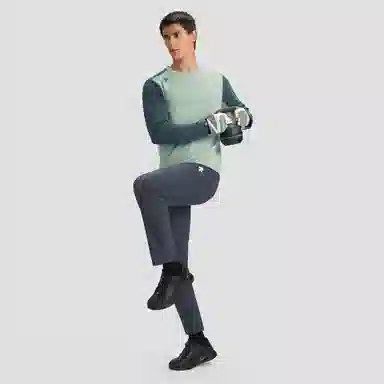 DESCENTE TRAINING Long Sleeve Tee