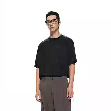 T 001