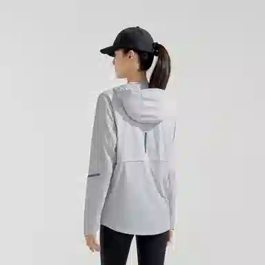 波司登 轻户外 纯色机能口袋凉感透气防紫外线宽松连帽皮肤衣防晒服 男女同款