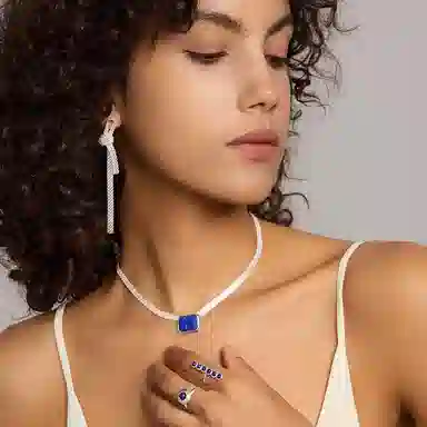 Qurioustone 925