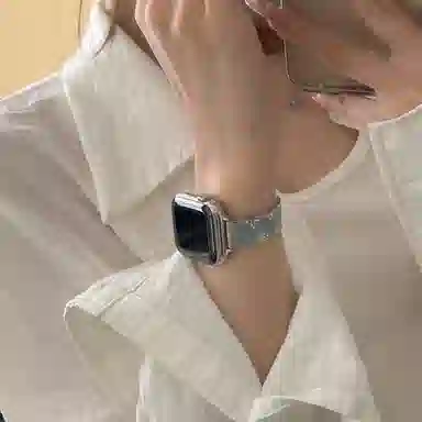 潮流腕 表带 苹果适用 金属材质 镶钻鎏金可调节表带三叶手镯夏日男女通用