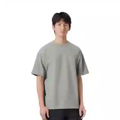HM T