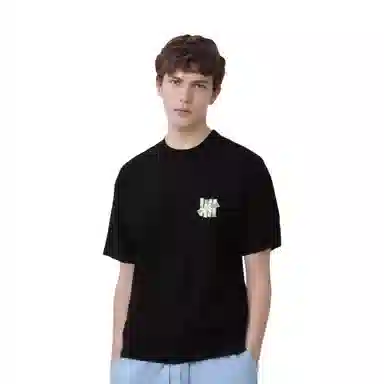 UNDEFEATED T