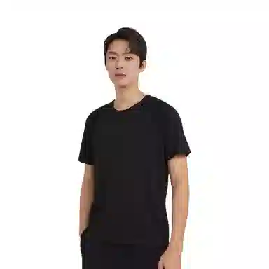 HM T