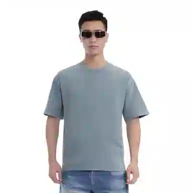 HM T