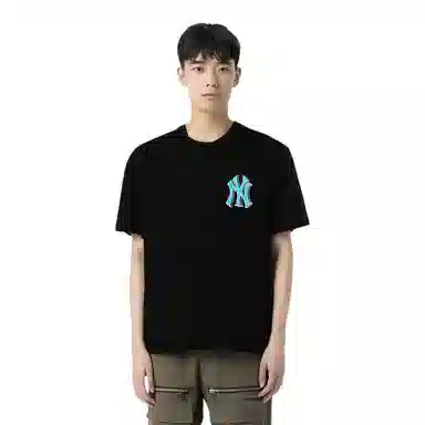 MLB T