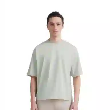 HM T
