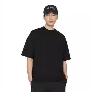 ZARA T