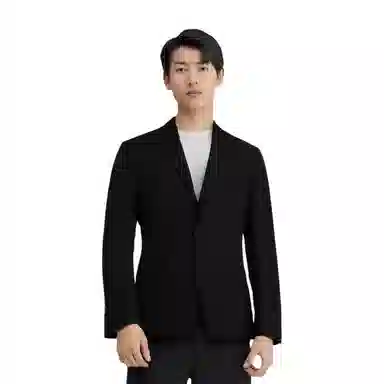 ANDREW MACKENZIE FW23