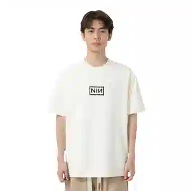 HM T