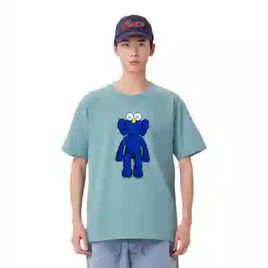 UNIQLO x Kaws 2019T