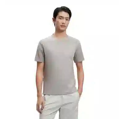 URBAN REVIVO UR T T_