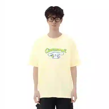 Sanrio x CINNAMOROLL T