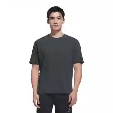 ZARA T