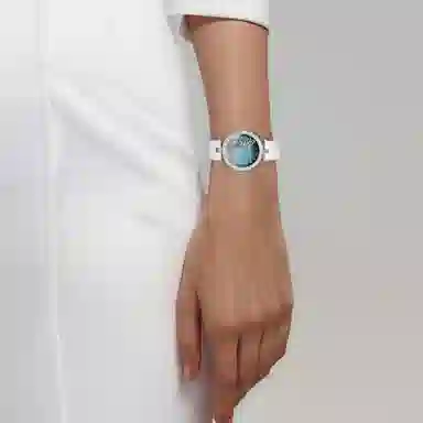 Van Cleef Arpels 30 33mm 18K