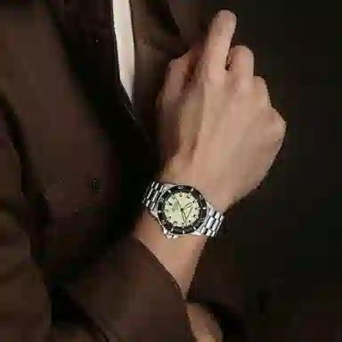 Emporio Armani Mechanical Watch 42mm Yellow Dial