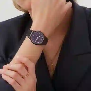 SWATCH Swatch Essentials 30 34mm