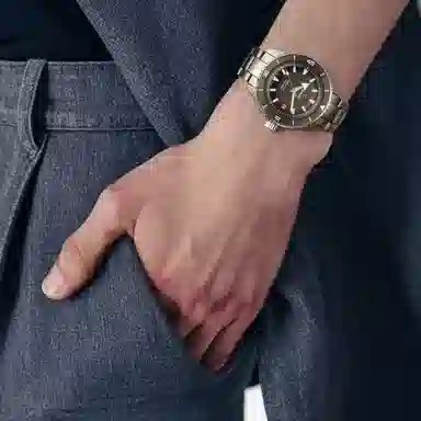 RADO 300 43mm R32130312