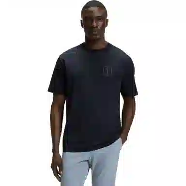 HUGO BOSS T