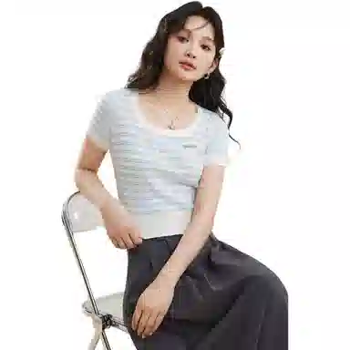 爱依服 通勤气质条纹短袖针织衫 女款 蓝白条