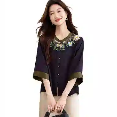 曲韩 洋气印花常规七分袖圆领衬衫 女款