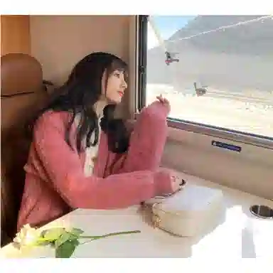 小镇姗姗 纯色宽松针织衫 女款