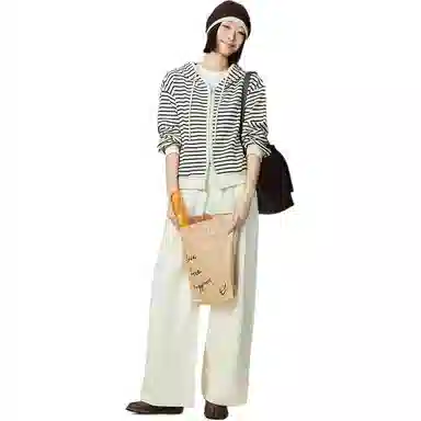 美洋 宽松捏褶黑扣牛仔裤 女款