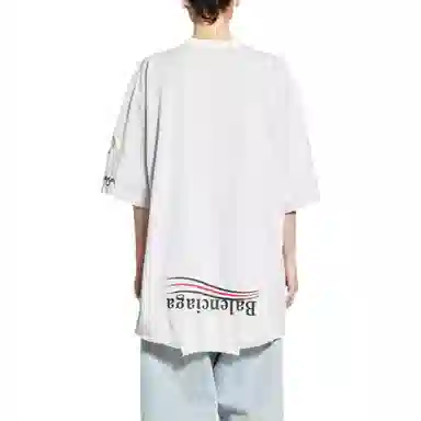 Balenciaga FW22 T