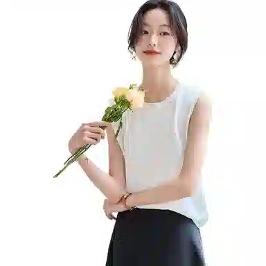曲韩 冰丝针织纯色无袖圆领背心 女款