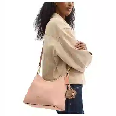 COACH LAUREL 31