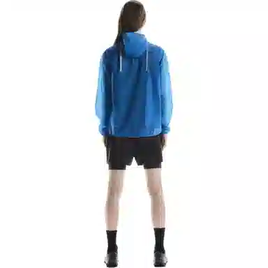 On x LOEWE Ultra